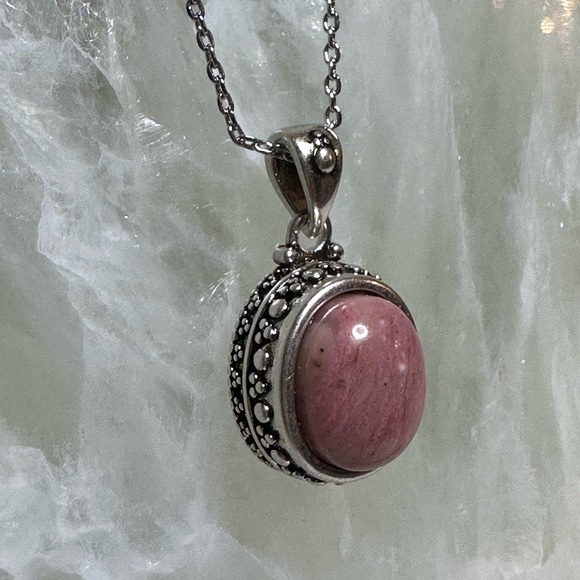Elegant Pink rhodochrosite Stone Pendant Necklace 925 sterling silver - Picture 3 of 9